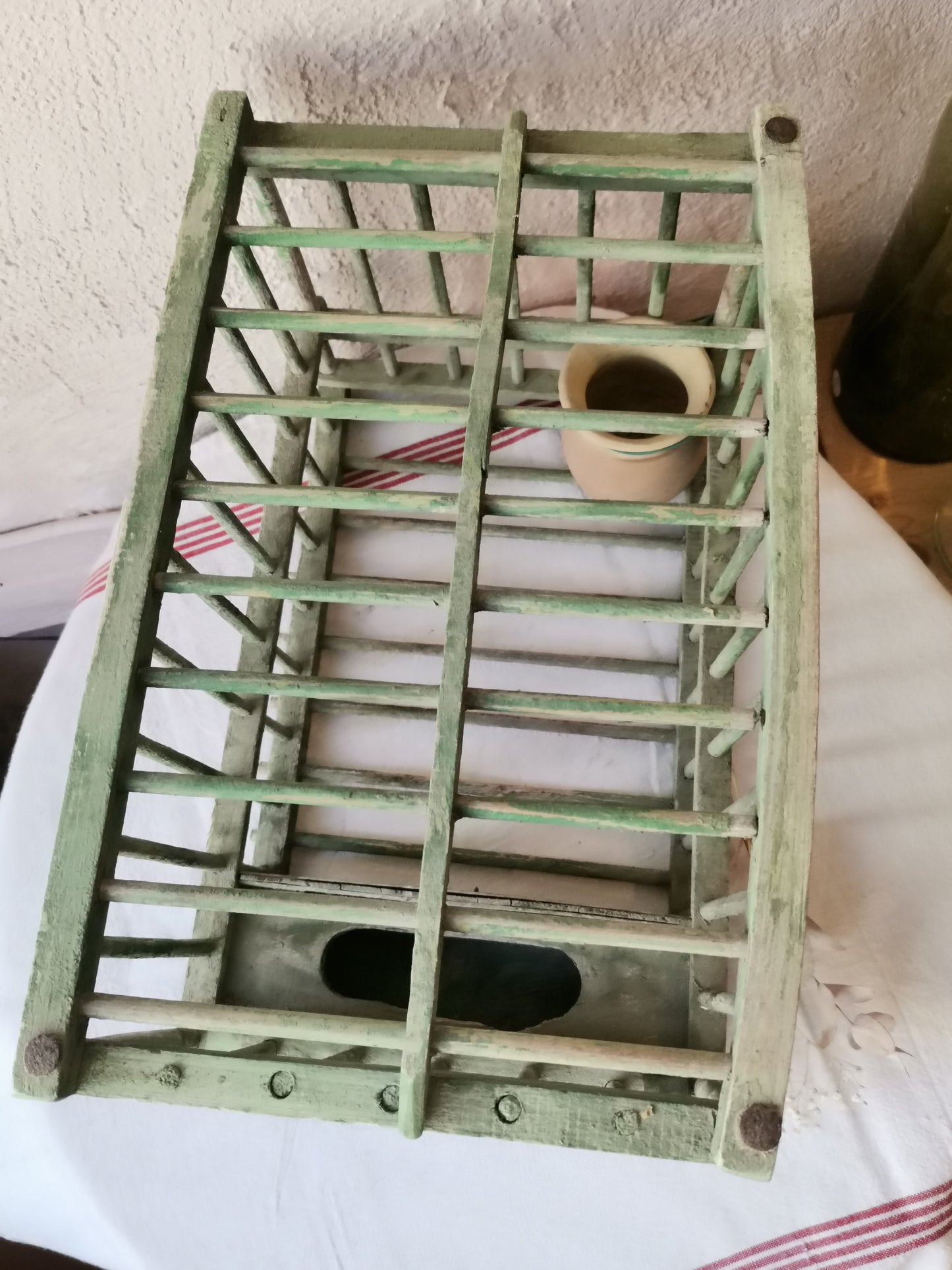 Cage en bois