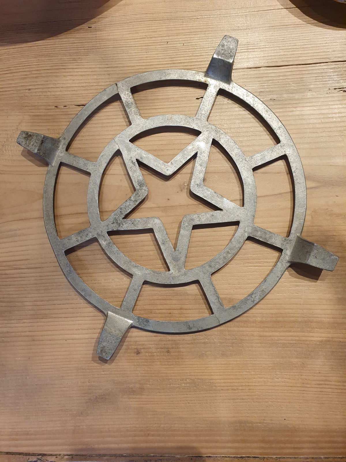 Sous-plat étoile