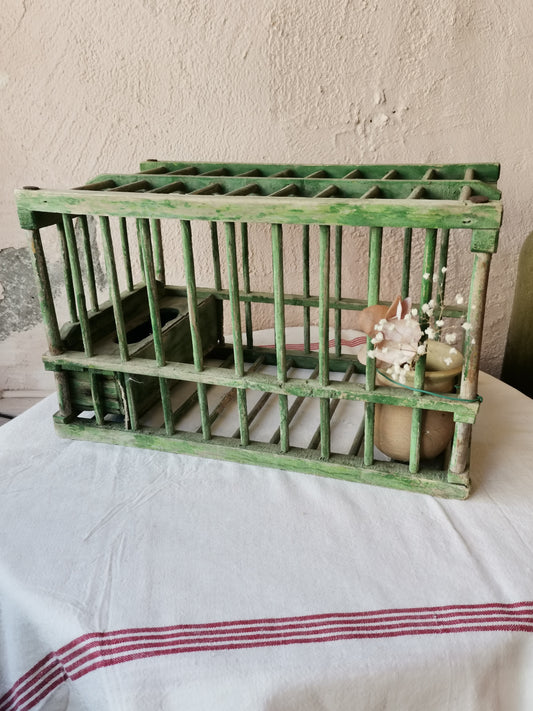 Cage en bois